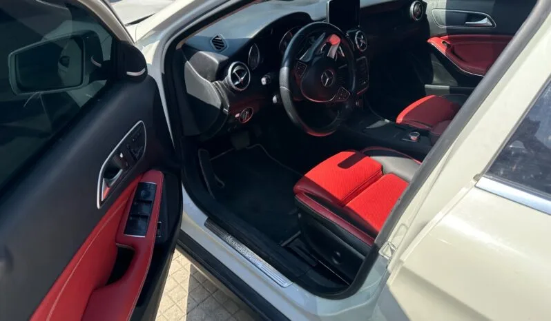 
								 مستعمل مرسيدس بينز – Mercedes benz GLA 250 ممتلئ									