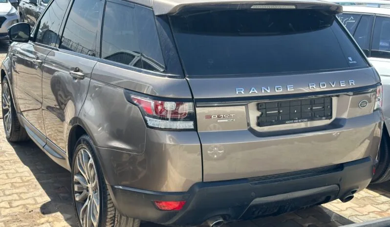 
								 مستعمل لاند روفر – Land Rover سبورت – Range Rover Sport ممتلئ									