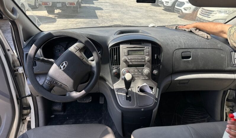 
								 مستعمل هيونداي – Hyundai فان – H1 ممتلئ									