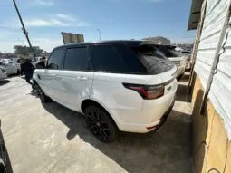 
										 مستعمل لاند روفر – Land Rover سبورت – Range Rover Sport ممتلئ									