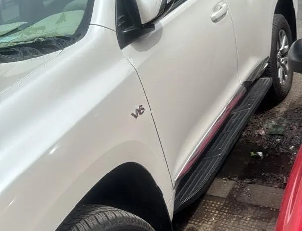 
								 تويوتا – Toyota برادو – Prado ممتلئ									