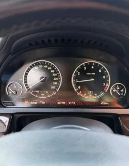 
										 بي ام دابيليو – BMW i740 ممتلئ									