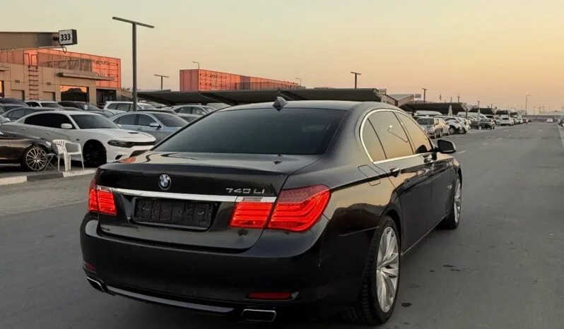 
								 بي ام دابيليو – BMW i740 ممتلئ									