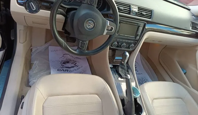 
								 فولكس فاكن – Volkswagen باسات – Passat ممتلئ									