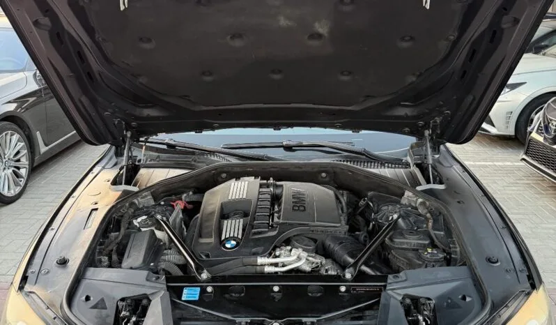 
								 بي ام دابيليو – BMW i740 ممتلئ									