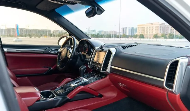 
								 بورش – Porsche كايين – Cayenne ممتلئ									