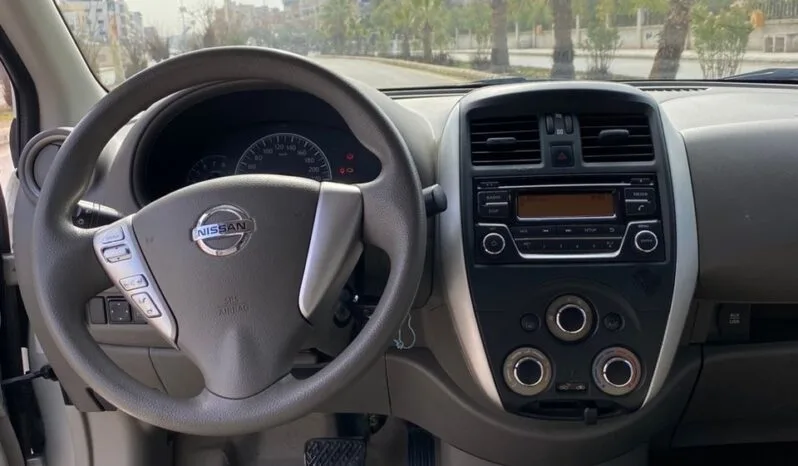 
								 نيسان – Nissan Sunny ممتلئ									