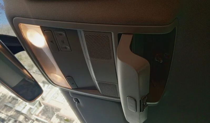 
								 فولكس فاكن – Volkswagen باسات – Passat ممتلئ									