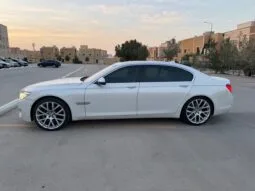 
										 بي ام دابيليو – BMW 740 ممتلئ									