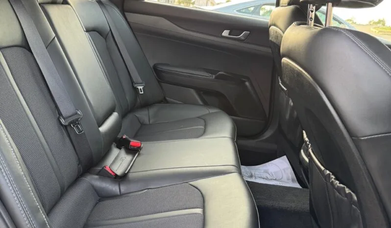 
								 كيا – Kia K5 ممتلئ									
