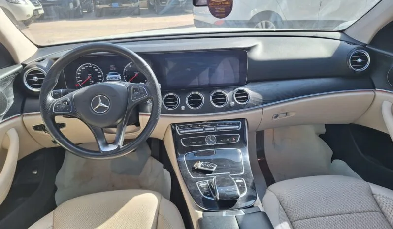 
								 مستعمل مرسيدس بينز – Mercedes benz E300 ممتلئ									