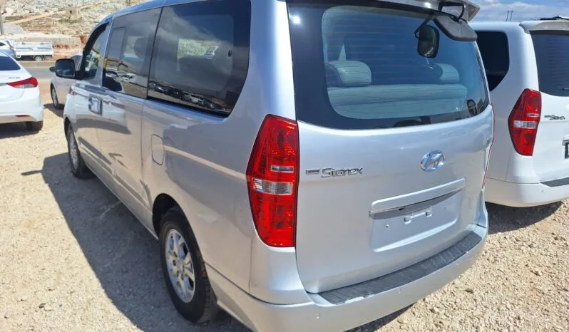 
								 مستعمل هيونداي – Hyundai فان – H1 ممتلئ									