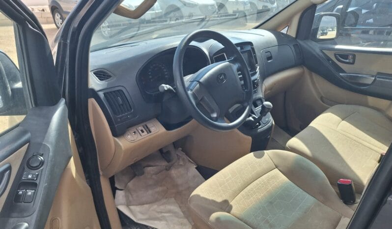 
								 مستعمل هيونداي – Hyundai فان – H1 ممتلئ									