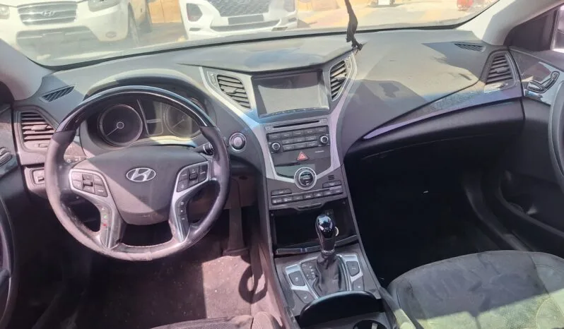 
								 مستعمل هيونداي – Hyundai ازيرا – Azera ممتلئ									