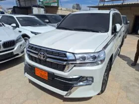 مستعمل تويوتا – Toyota لاند كروزر – Land Cruiser