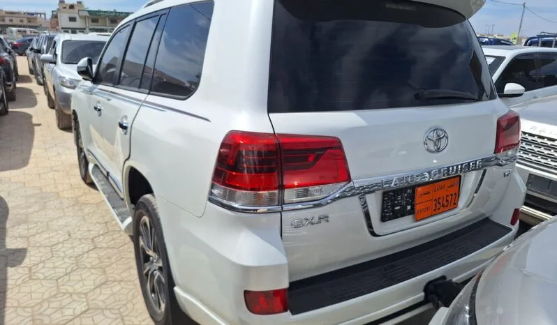 
								 مستعمل تويوتا – Toyota لاند كروزر – Land Cruiser ممتلئ									