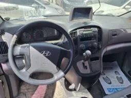 
										 مستعمل هيونداي – Hyundai فان – H1 ممتلئ									