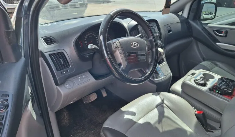 
								 مستعمل هيونداي – Hyundai فان – H1 ممتلئ									