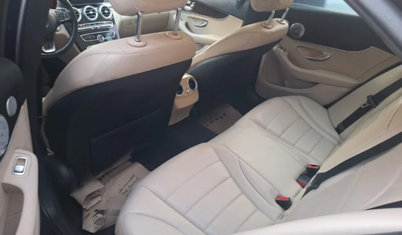 
								 مستعمل مرسيدس بينز – Mercedes benz C 300 ممتلئ									