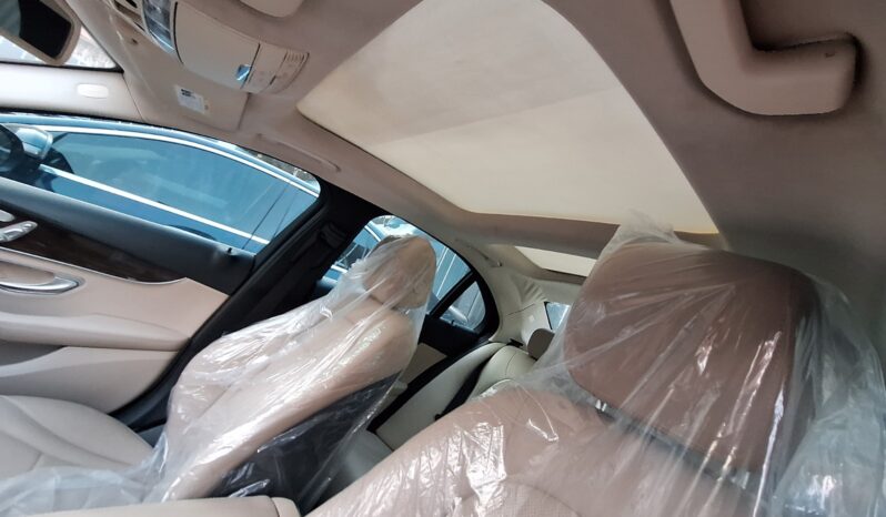 
								 مستعمل مرسيدس بينز – Mercedes benz C 300 ممتلئ									