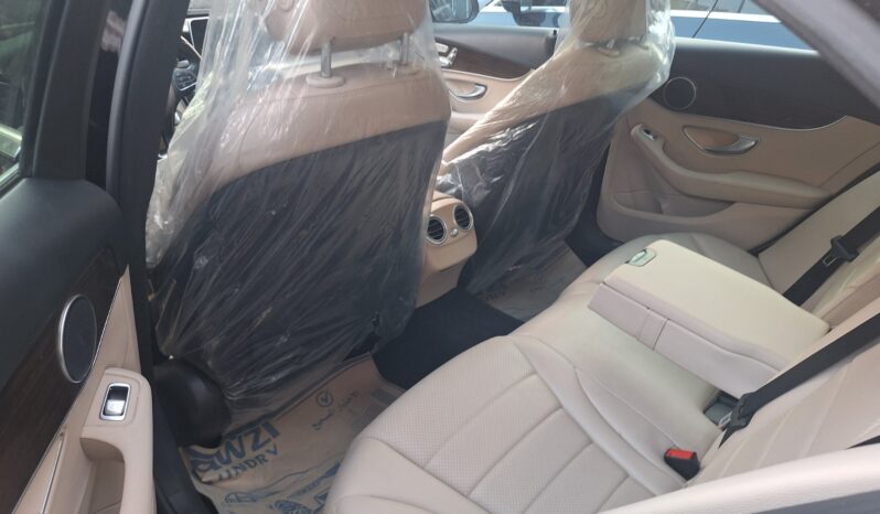 
								 مستعمل مرسيدس بينز – Mercedes benz C 300 ممتلئ									