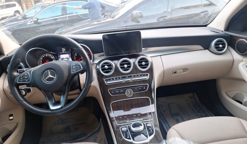 
								 مستعمل مرسيدس بينز – Mercedes benz C 300 ممتلئ									