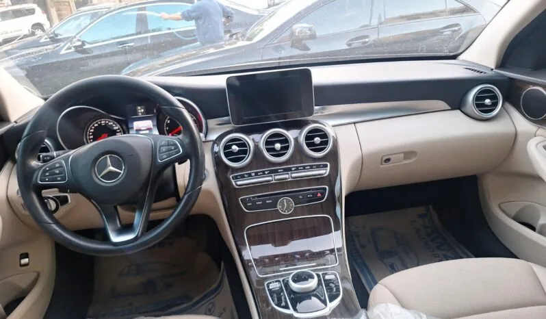 
								 مستعمل مرسيدس بينز – Mercedes benz C 300 ممتلئ									
