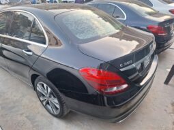 
										 مستعمل مرسيدس بينز – Mercedes benz C 300 ممتلئ									