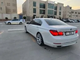 
										 بي ام دابيليو – BMW 740 ممتلئ									