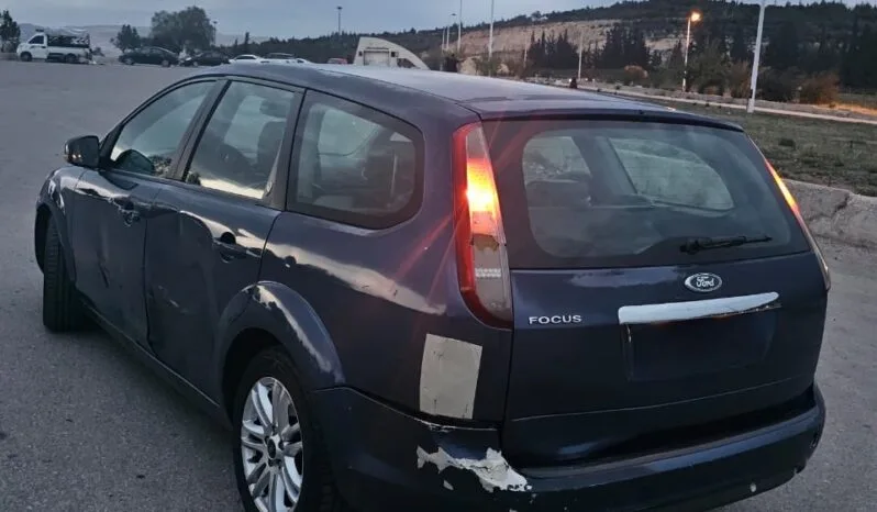 
								 فورد – Ford فوكس – Focus ممتلئ									