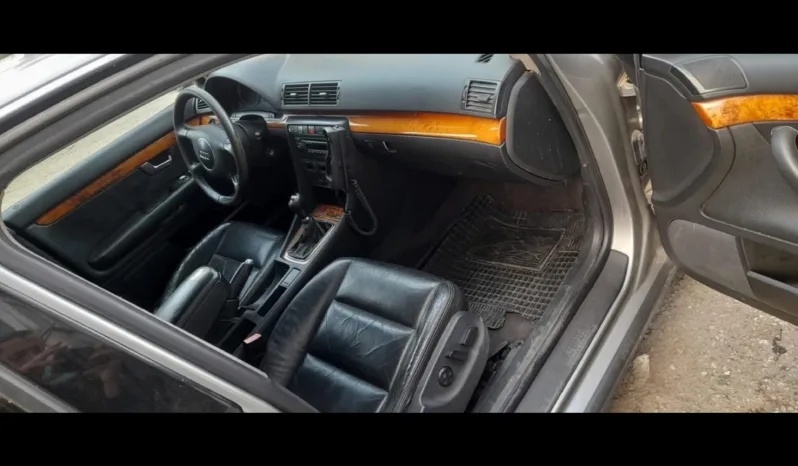 
								 اودي – Audi A4 ممتلئ									
