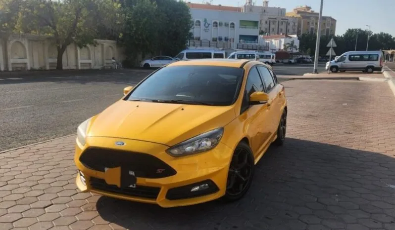 
								 فورد – Ford فوكس – Focus ممتلئ									