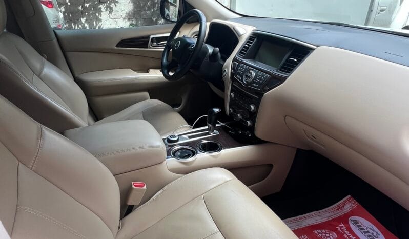 
								 نيسان – Nissan باثفايندر-Pathfinder ممتلئ									