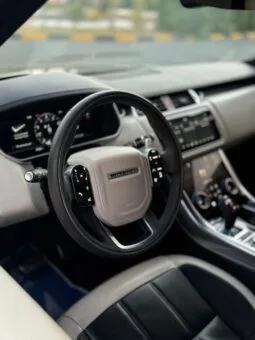 
										 لاند روفر – Land Rover سبورت – Range Rover Sport ممتلئ									