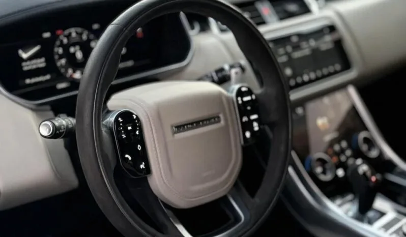 
								 لاند روفر – Land Rover سبورت – Range Rover Sport ممتلئ									