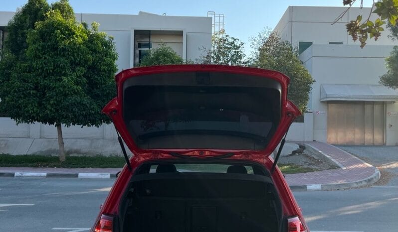 
								 فولكس فاكن – Volkswagen جولف – Golf ممتلئ									