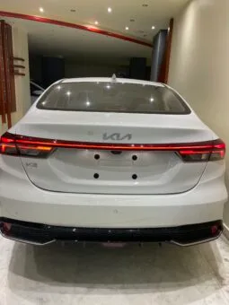 
										 كيا – Kia K3 ممتلئ									