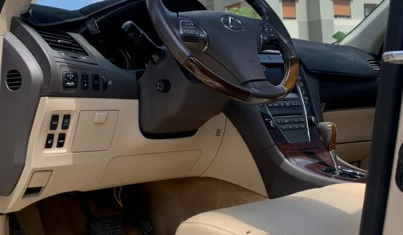 
								 ليكسوس – Lexus Series ES ممتلئ									