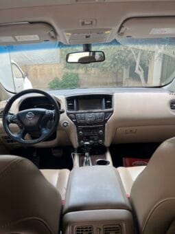 
										 نيسان – Nissan باثفايندر-Pathfinder ممتلئ									