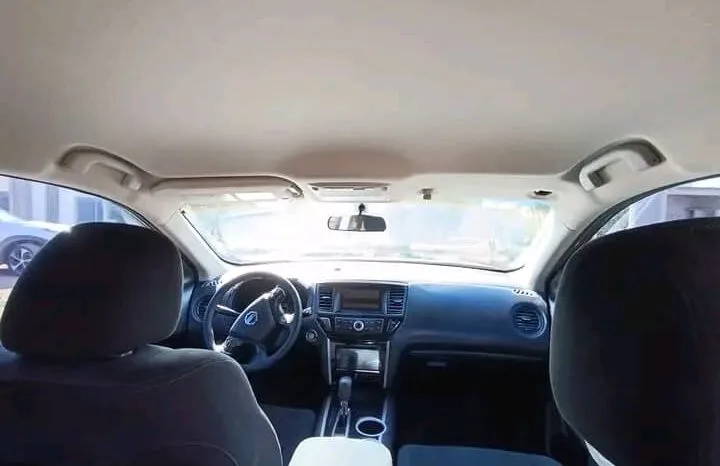 
								 نيسان – Nissan باثفايندر-Pathfinder ممتلئ									