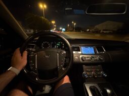 
										 لاند روفر – Land Rover سبورت – Range Rover Sport ممتلئ									