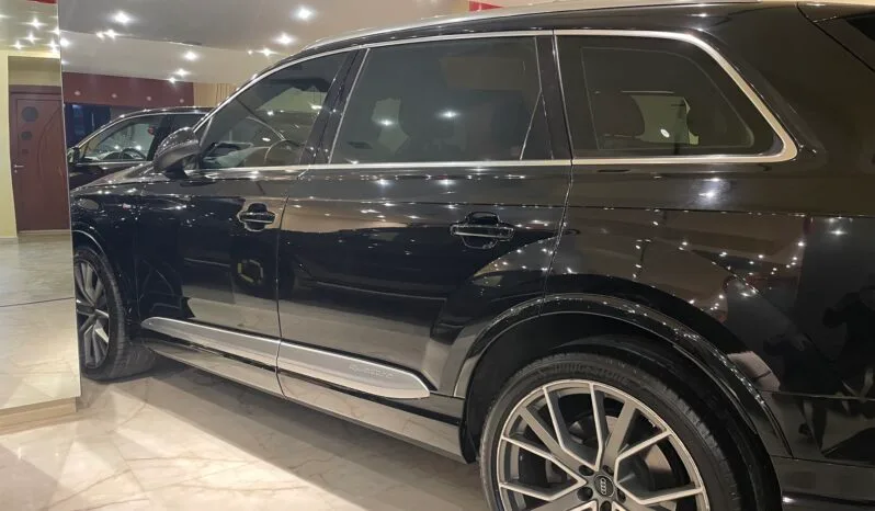 
								 اودي – Audi Q7 ممتلئ									