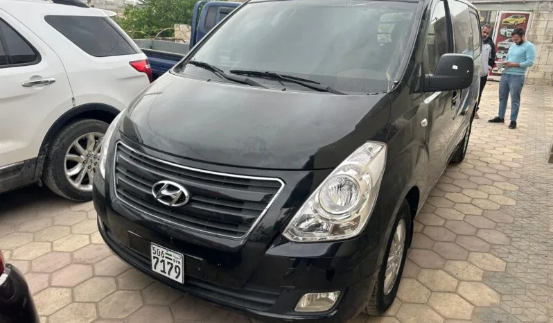 
								 مستعمل هيونداي – Hyundai فان – H1 ممتلئ									