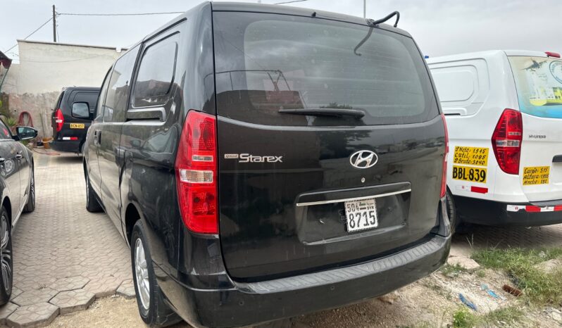 
								 مستعمل هيونداي – Hyundai فان – H1 ممتلئ									