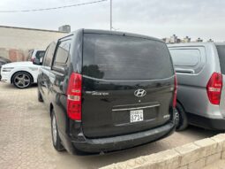 
										 مستعمل هيونداي – Hyundai فان – H1 ممتلئ									