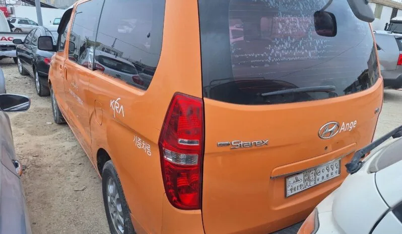 
								 مستعمل هيونداي – Hyundai فان – H1 ممتلئ									