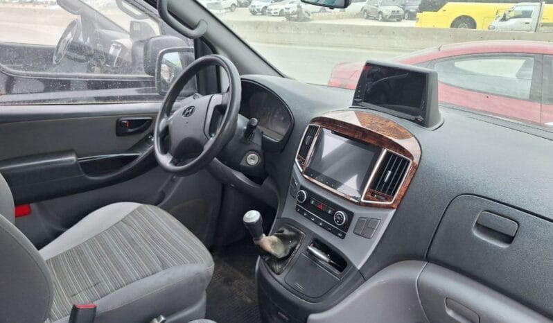 
								 مستعمل هيونداي – Hyundai فان – H1 ممتلئ									