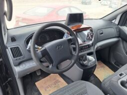 
										 مستعمل هيونداي – Hyundai فان – H1 ممتلئ									