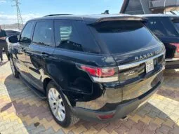
										 مستعمل لاند روفر – Land Rover سبورت – Range Rover Sport ممتلئ									