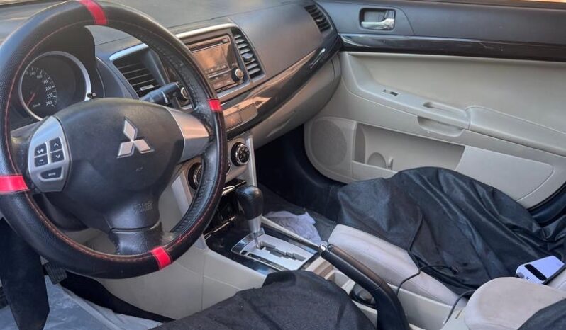 
								 ميتسوبيشي – Mitsubishi لانسر – Lancer ممتلئ									